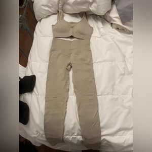 AMAZON workout outfit